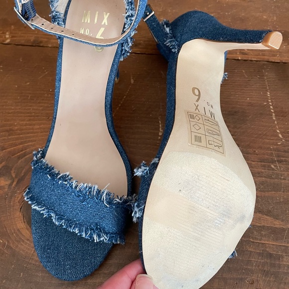 Mix No. 6 Denim Women’s US Sz 6.5 strappy heel - Picture 5 of 5